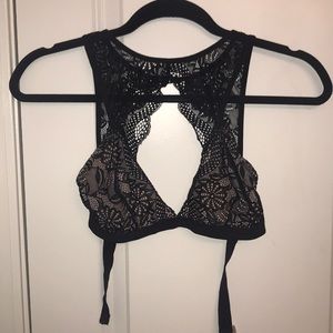 High neck, keyhole bralette